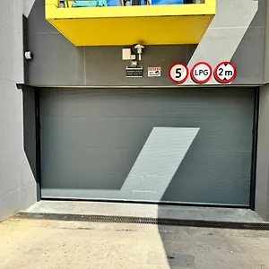Na Jaworskiej Apartment